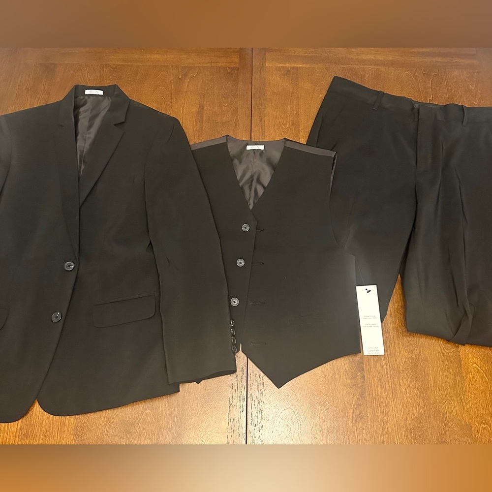 Calvin Klein Boys' 3-Piece Formal Suit Set - Slim Fit Husky Size 12